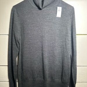 GAP Women's Gray Turtleneck Top
